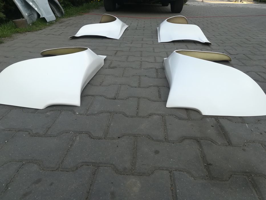 Fiat 126p poszerzenia nadkoli, tuning nadwozia