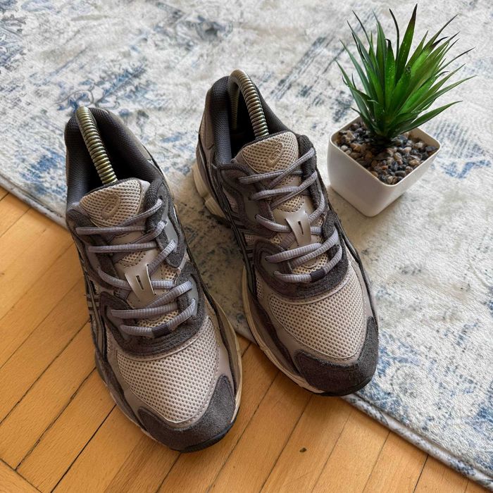 Кросівки Asics Gel-NYC / 39 розмір