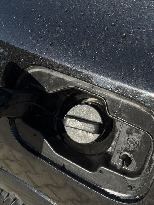 Продаж LEXUS RX 350h AWD