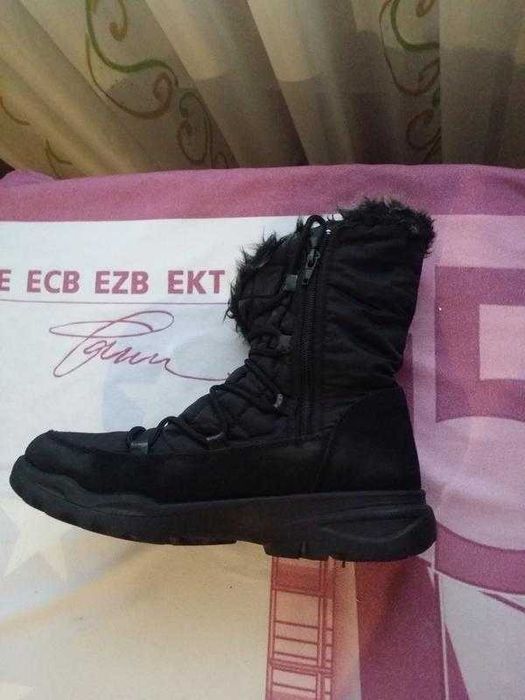 Чоботи жіночі теплі зимові термо del-tex.