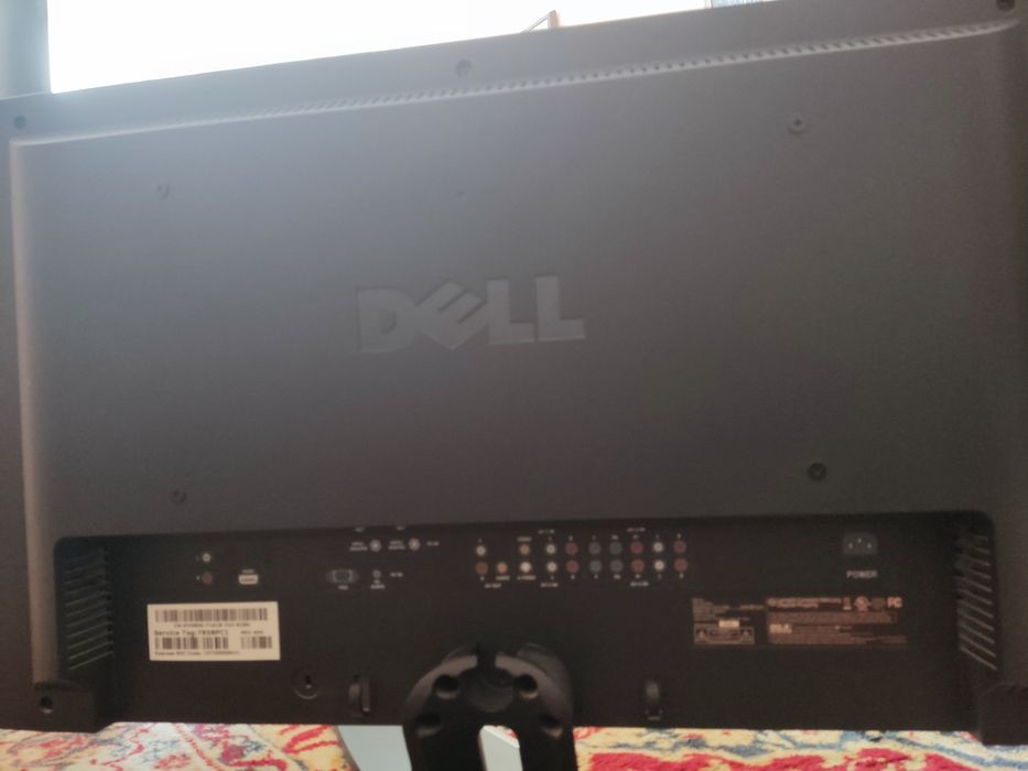 Продам робочий Dell. Ціна договірна.