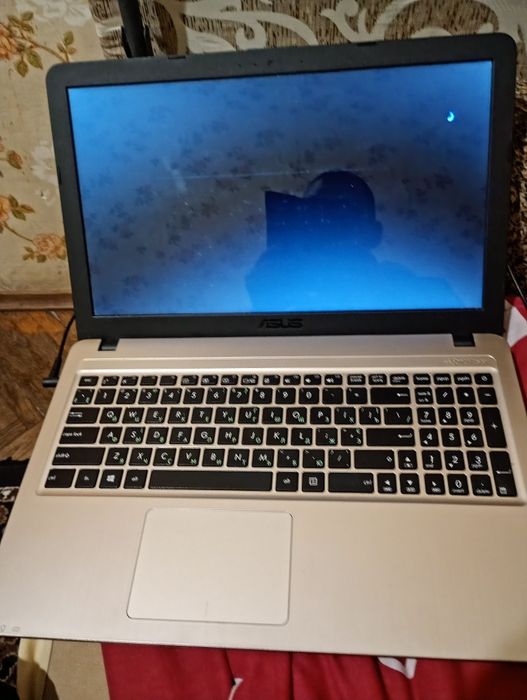 продается новбук