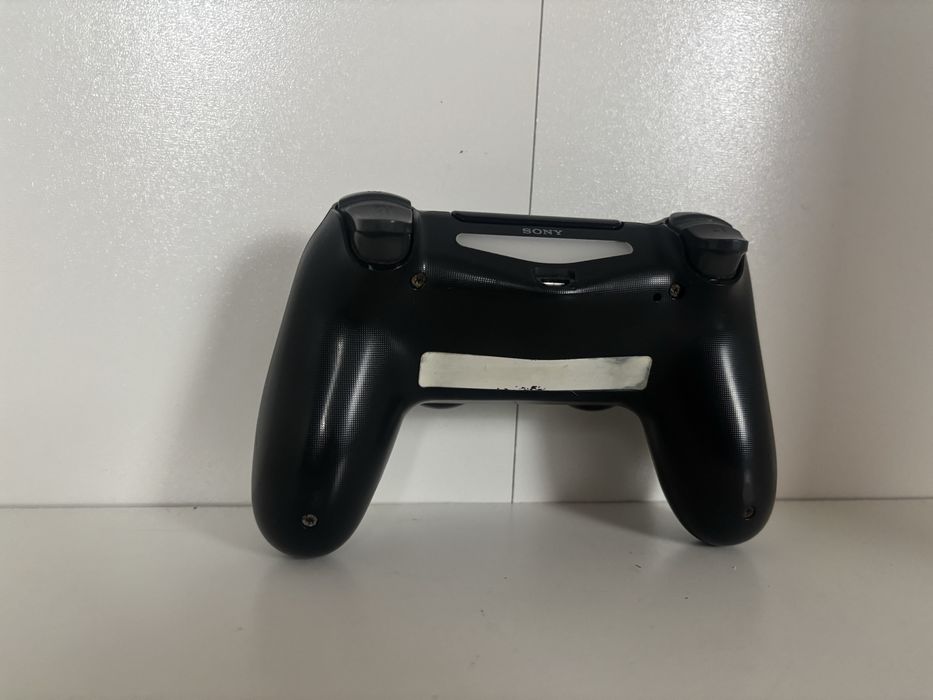 Oryginalny Pad V2 do PS4