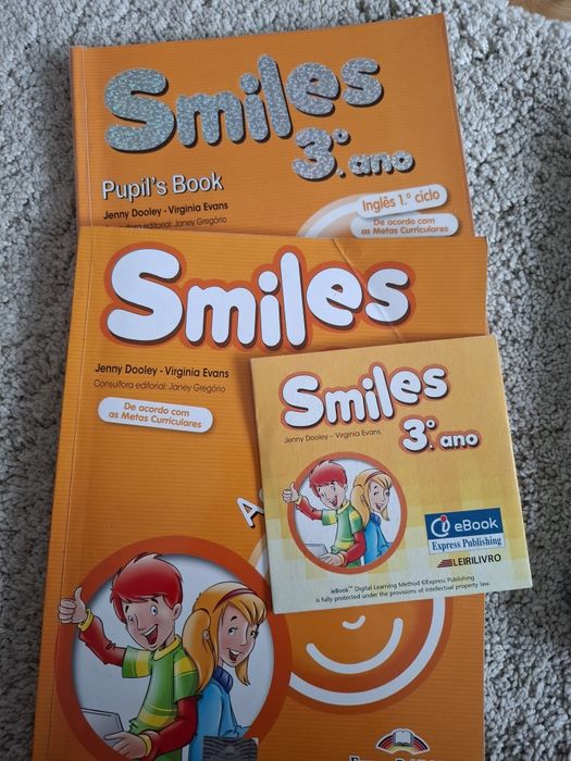 Smiles  - 3  ano