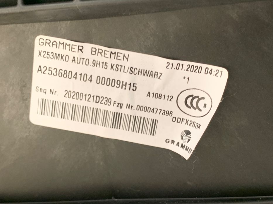 TUNEL ŚRODKOWY MERCEDES GLC SUV A2536804104 KONSOLA