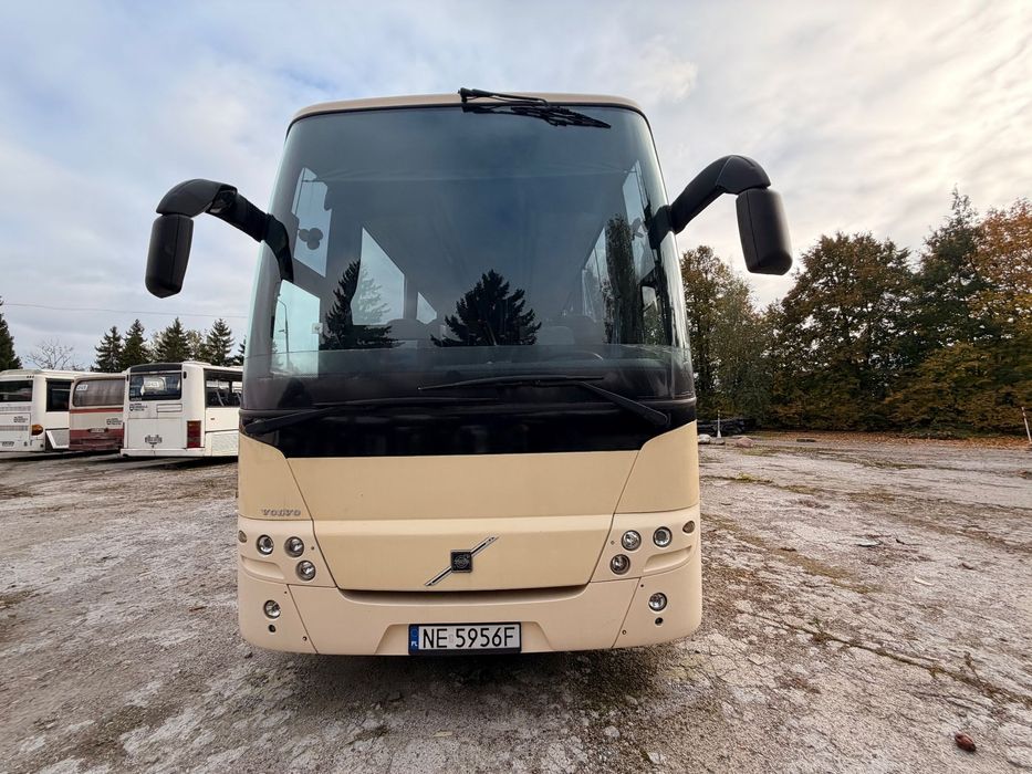Volvo 9900  Volvo 9900 420 KM automat, 50 miejsc, klima, WC, serwisowany, 650L