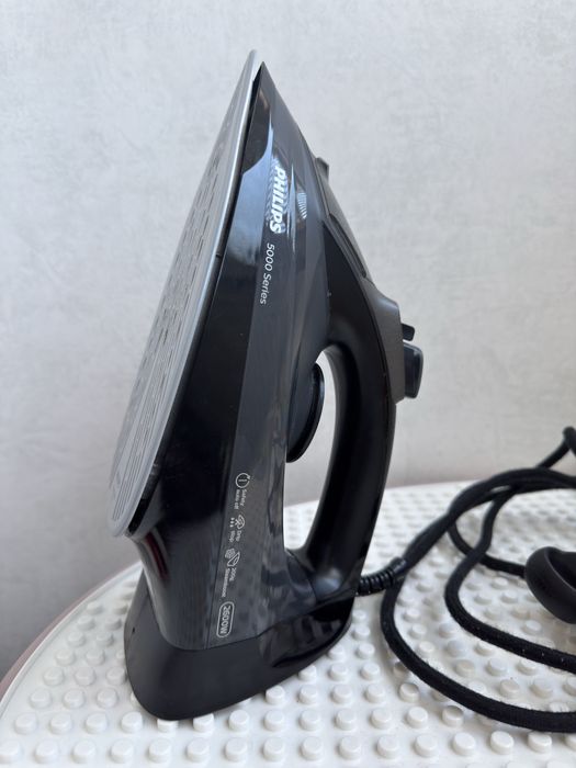 Праска Philips Series 5000