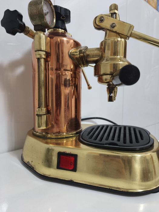 La Pavoni Professional máquina Espresso em funcionamento