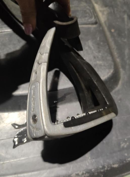 Strzemiona free jump