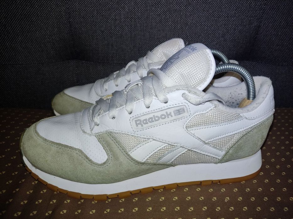 Жіночі кросівки Reebok classic