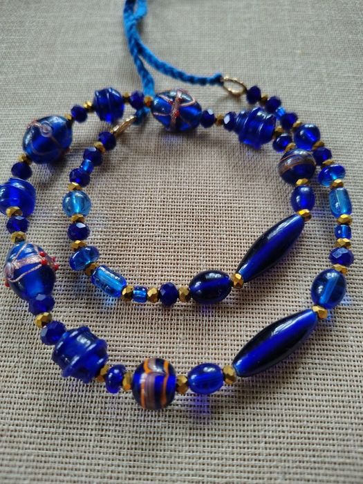 Пацьорки, венеційка, чокер, сучасне етнічне намисто