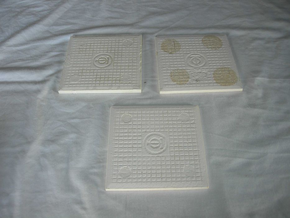 Azulejos.  ( Três).