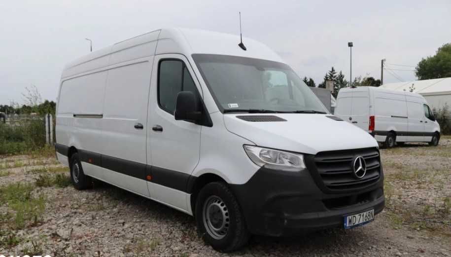 Бампер  MERCEDES Sprinter 907  розборка Мерседес Спрінтер 907