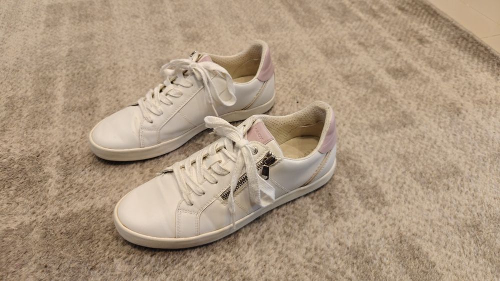 Trampki Sneakersy damskie Geox Rozmiar 41 dł wkładki 26,5 cm