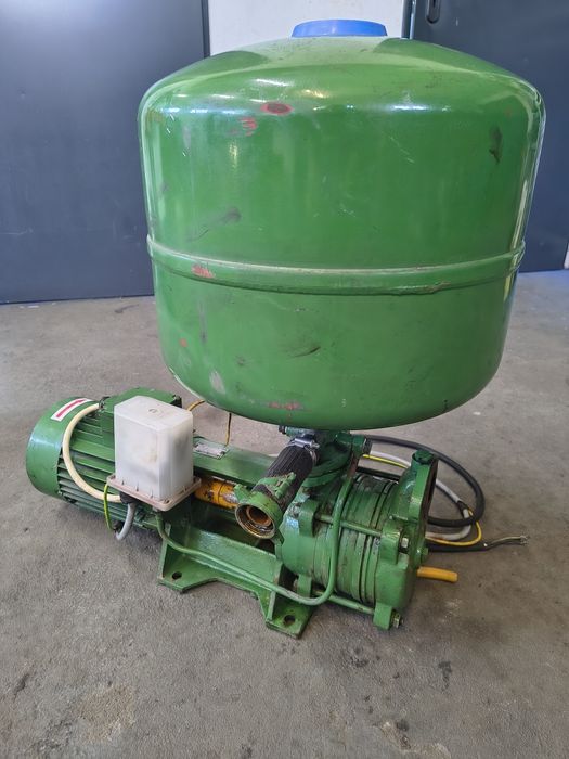 Nieużywany automat wodociągowy SIGMA HRANICE pompa silnik 1,5kW 400V