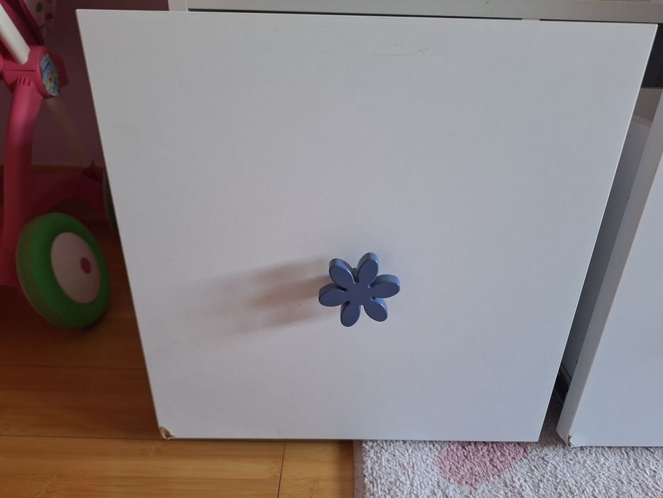 Regał domek do pokoju dziecięcego