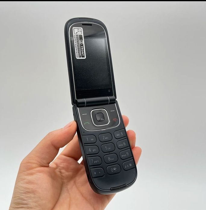 Оригінальний NOKIA 3710f