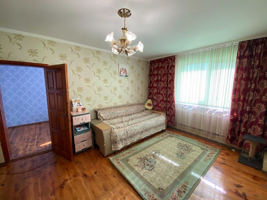 Продам дом в центре Чугуева, тихое место.
