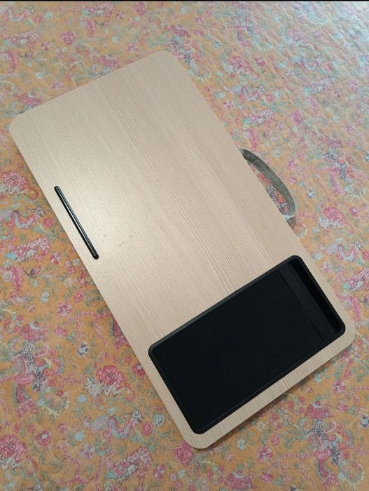 Suporte de colo para portátil e rato