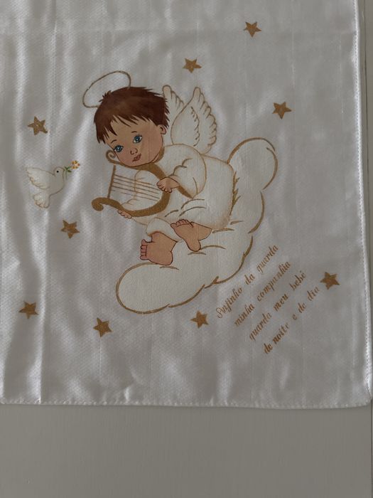 Fralda de bebé pintada à mão