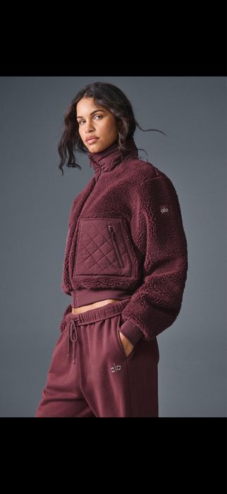Alo Yoga куртка Burgundy Truffle