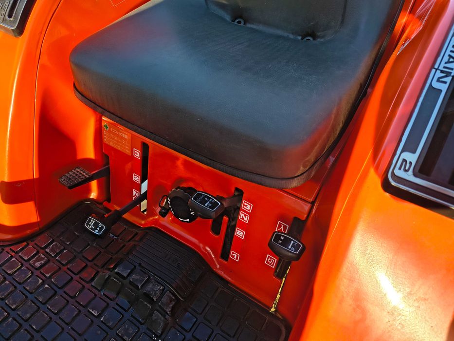 Traktorek Japoński Kubota Saturn X20 20 KM
