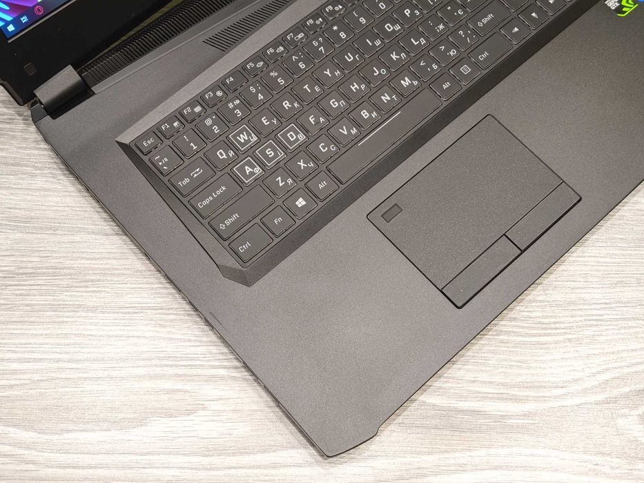Ігровий ноутбук в ідеалі | 17,3" | FHD | 144HZ | CORE i7 | NVIDIA 6GB | Гарантія