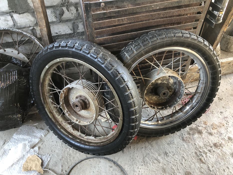 Колеса иж r18 - 3.50 на тачку