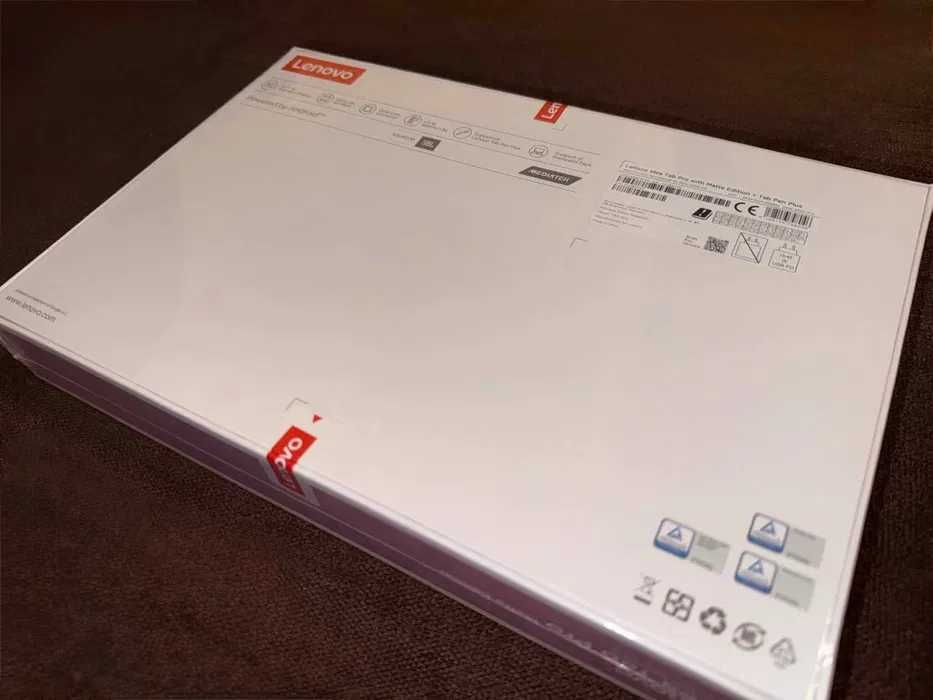 Tablet Lenovo IdeaTab PRO Matt 12,7" 8/256GB + rysik