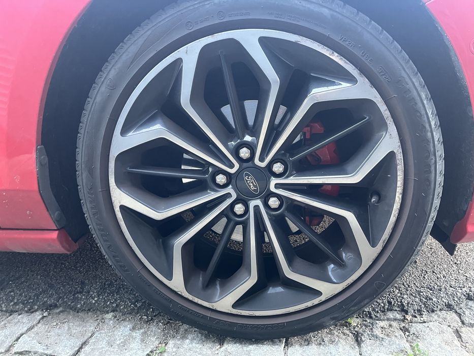 Ford Focus St-line X mhev