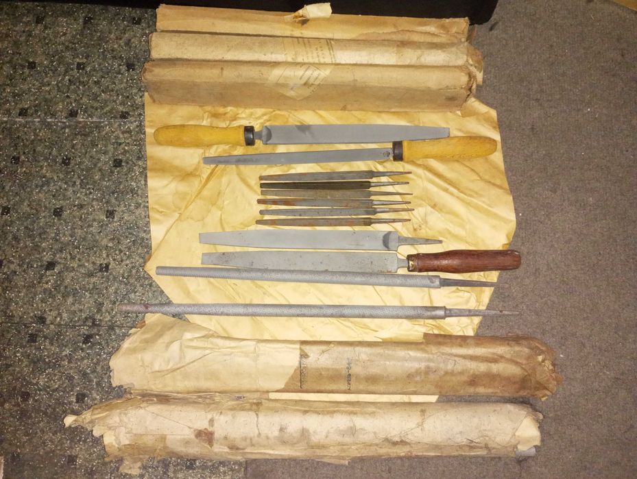 Напильник трехгранный плоский круглый новый советский