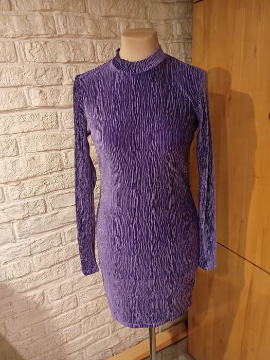 Sukienka welurowa elastyczna odkryte plecy H&M r M 38