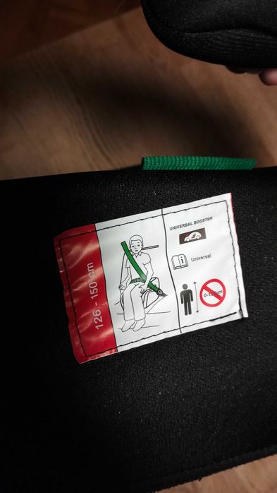 Siedzisko dla dziecka do samochodu