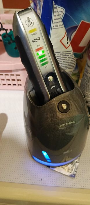 Бритва Браун с самоочисткой системой недорого