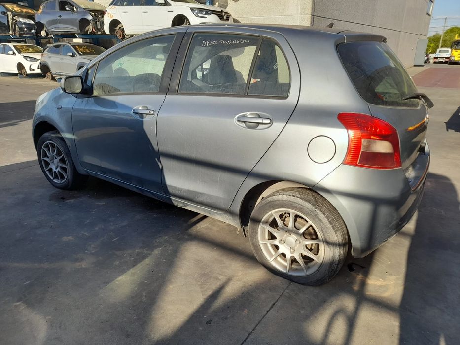 Para peças TOYOTA Yaris (_P9_)