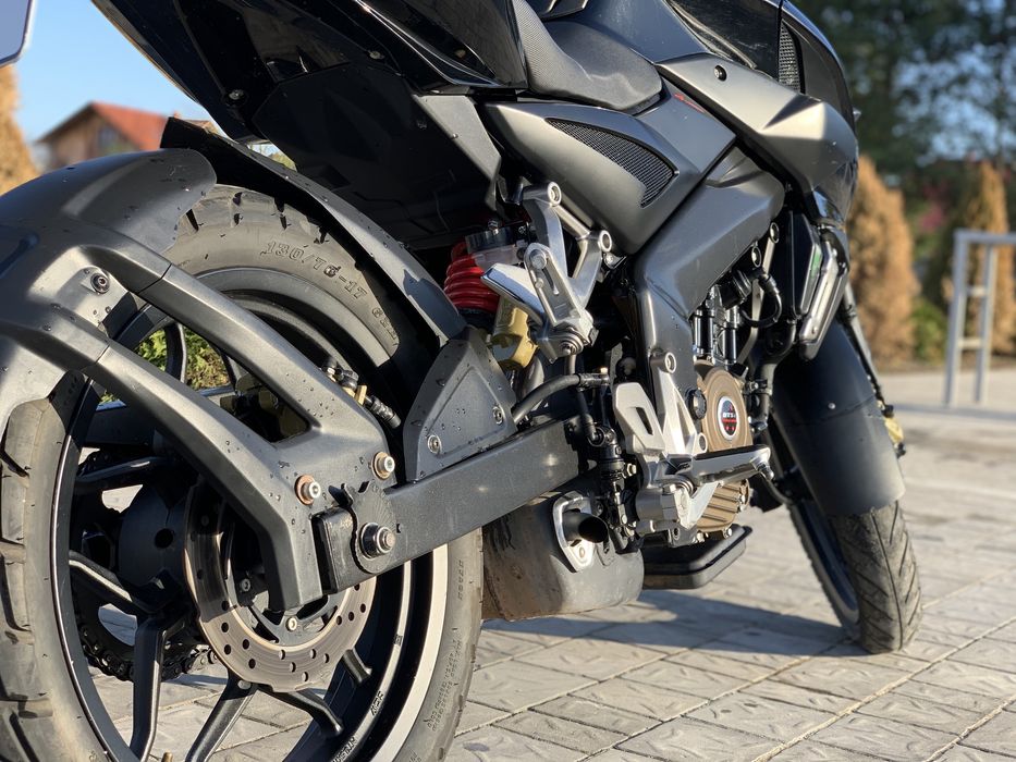 Продається мотоцикл Bajaj Pulsar NS 200