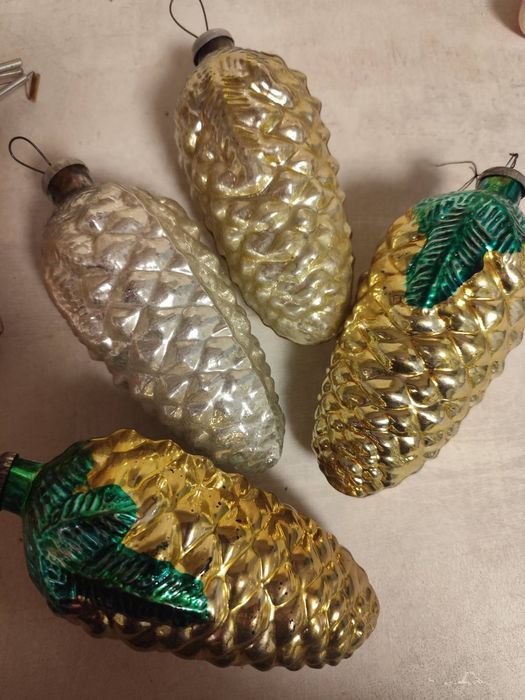 Ялинкові іграшки