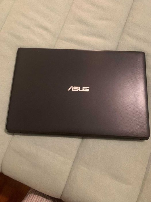 Computador portátil ASUS