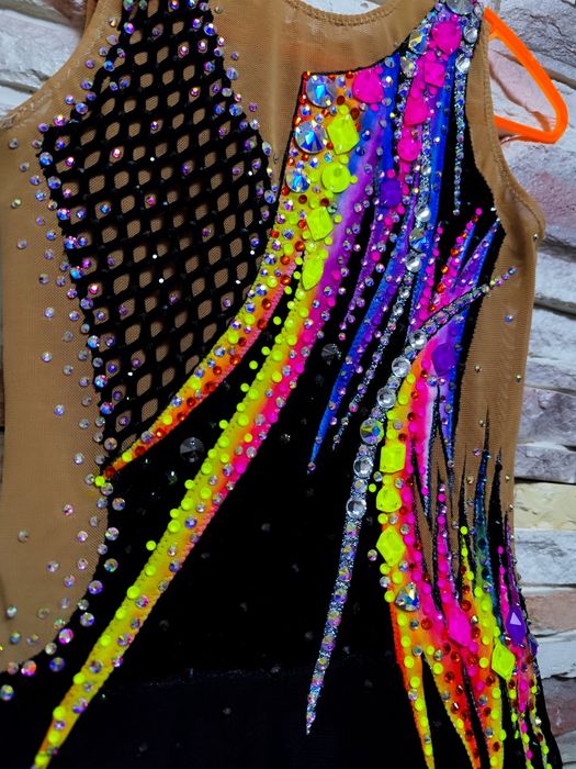 Купальник для художественной гимнастики