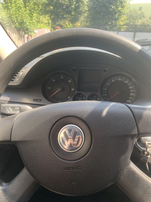 Volkswagen Пасат б6