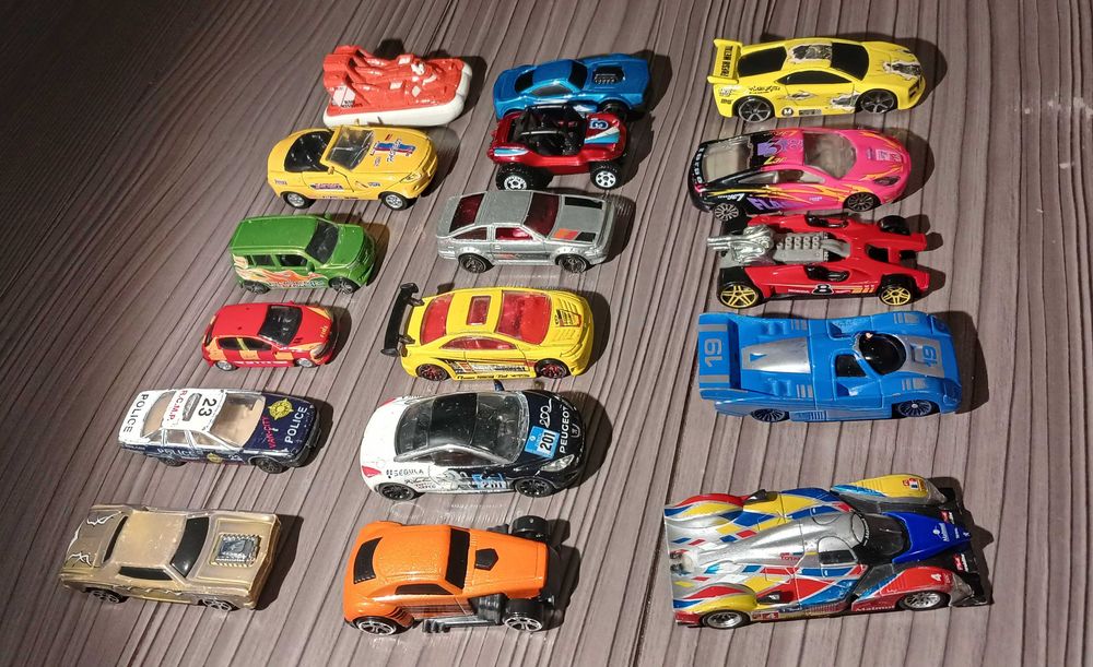 Колекція металевих машинок Hot Wheels, Matchbox, Maisto
