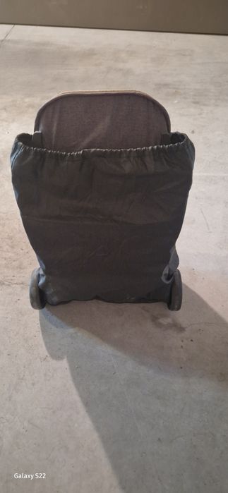 Carrinho de passeio bebé