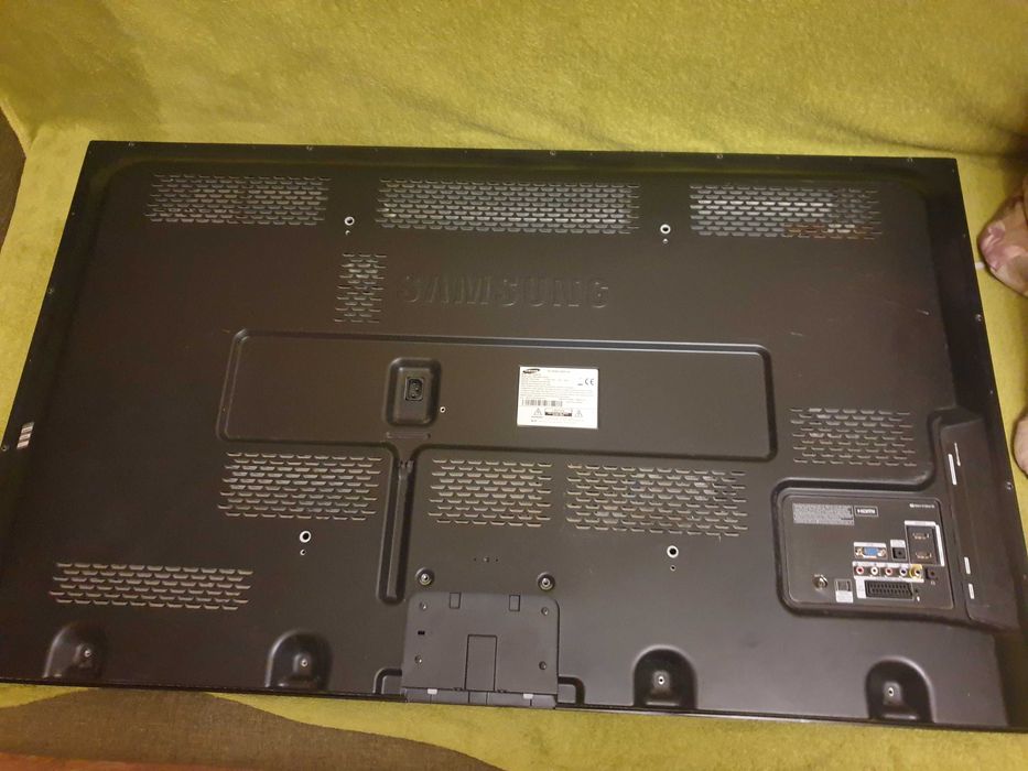 Плазмовый дисплей PS51D490