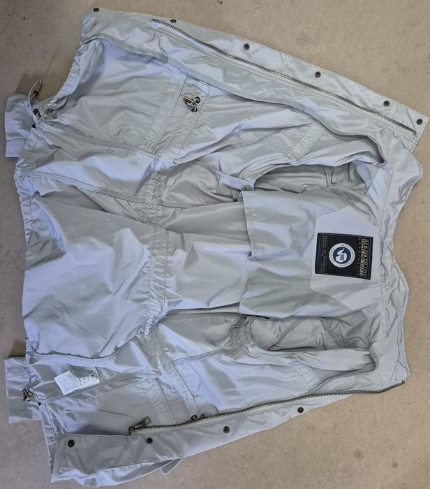 NAPAPIJRI roz. L lekka kurtka damska w super stanie