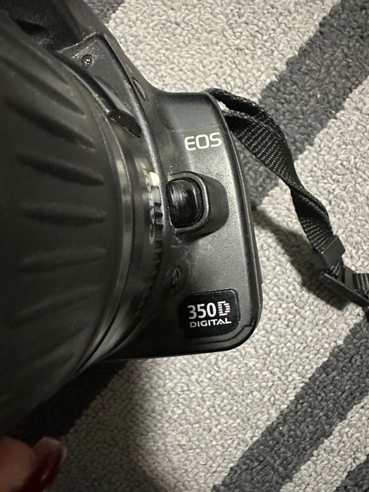 Продам Canon EOS 350 D