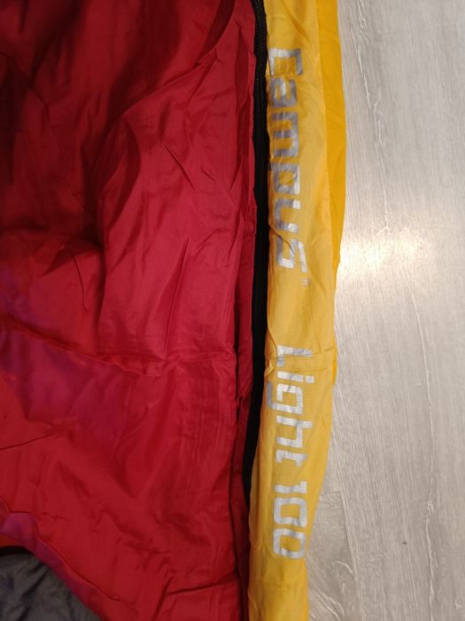 Śpiwór turystyczny Campus Lightbag 100 lekki mumia 0,9 kg