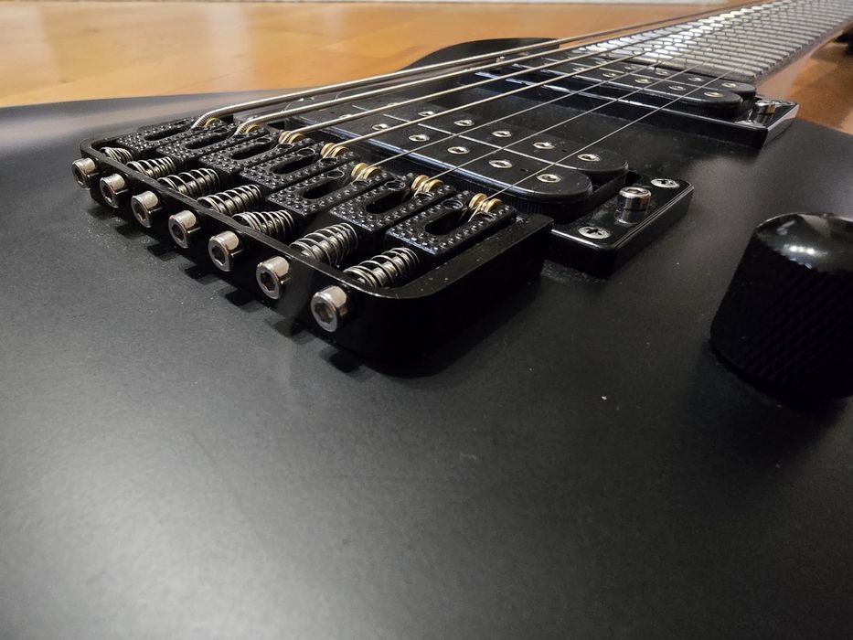 Заряджений семи струнний Jackson js22 7 dimarzio , Сталеві ладиl