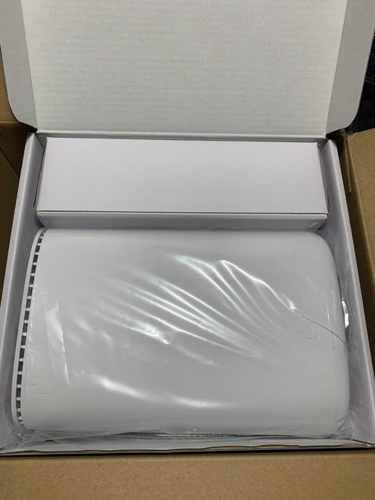 Router zte mf289f - nowy (otwarty w weekend do testu)