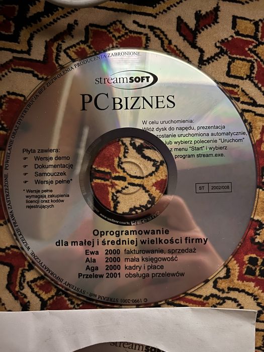 Płyty CD-ROM (2 szt.) z oprogramowaniem dla firm