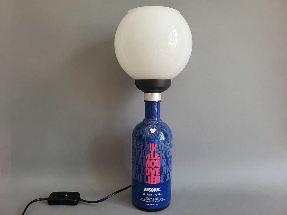 Unikalna lampka butelka Absolut Vodka Love - Szklany klosz kula LOFT